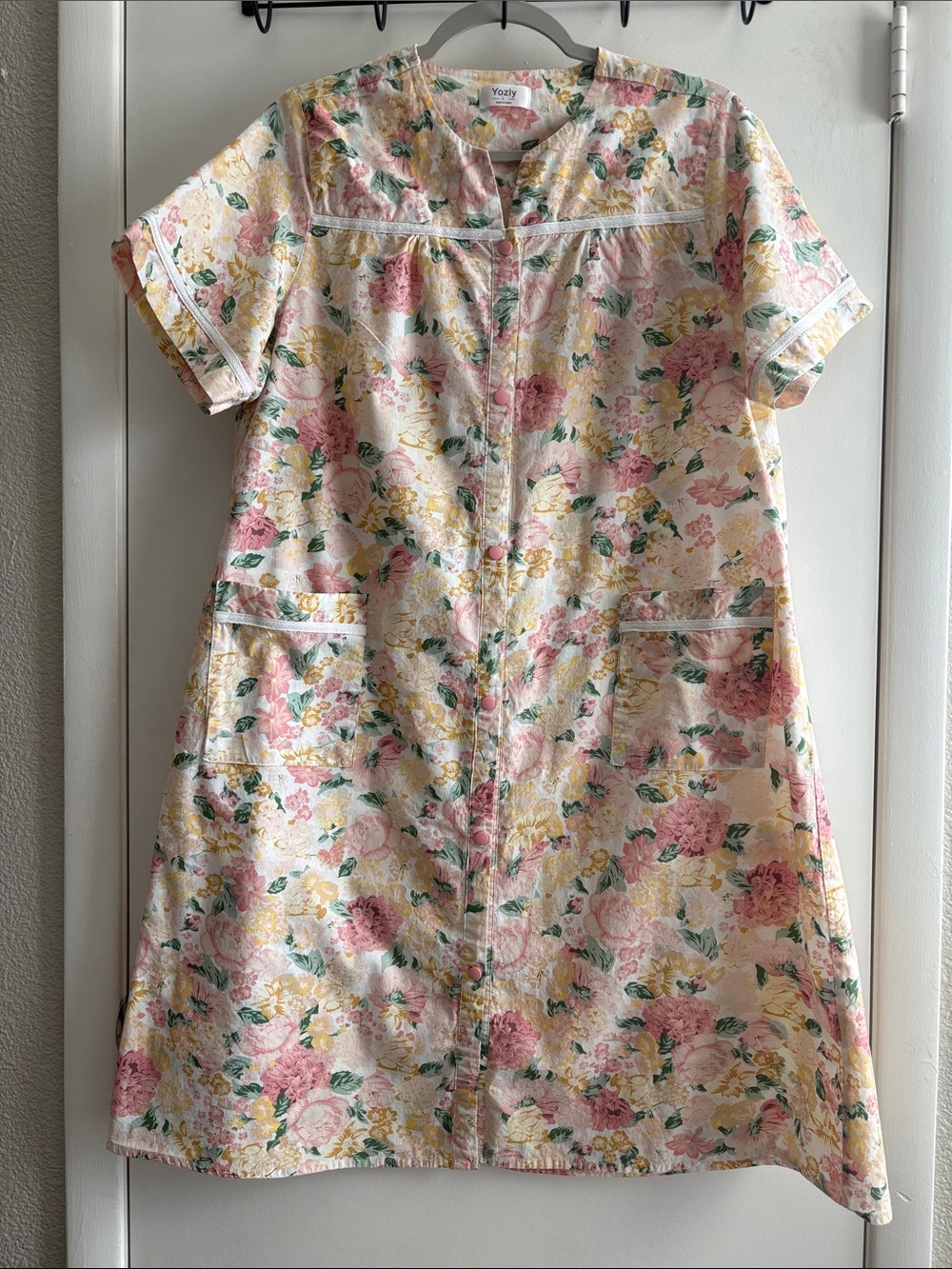 Floral Short-Sleeve Snap Front Patio Cotton Duster - Pink & Yellow SZ L
